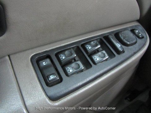 Used 2005 Chevrolet Suburban 2500 w/ Skid Plate Package, Off-Road image 18