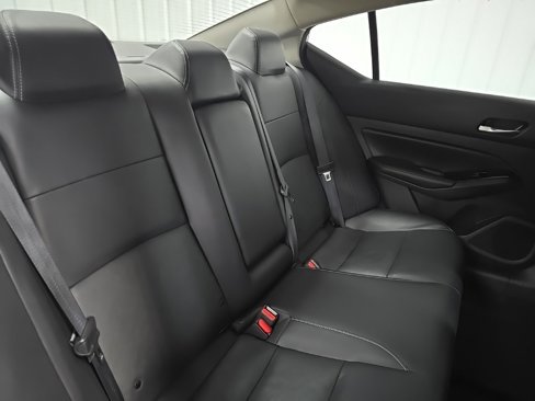 Used 2023 Nissan Altima 2.5 SL image 17