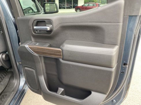 Used 2019 Chevrolet Silverado 1500 RST image 32