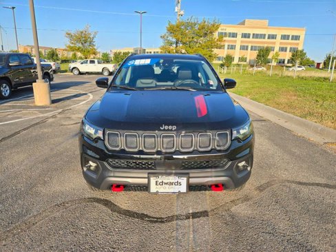 Used 2022 Jeep Compass Trailhawk image 10