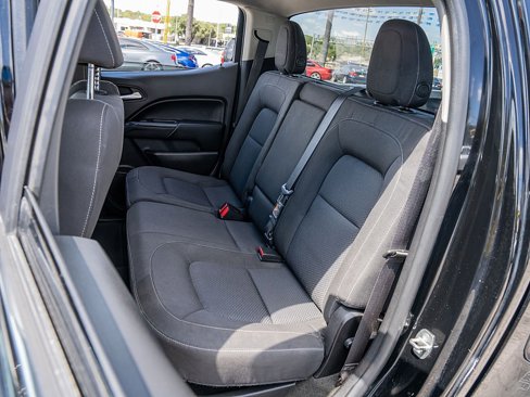 Used 2015 Chevrolet Colorado LT image 17