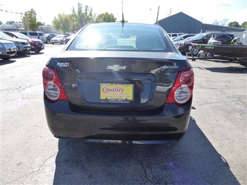 Used 2014 Chevrolet Sonic LS image 7