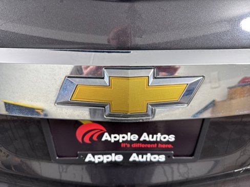 Used 2015 Chevrolet Traverse LT image 8