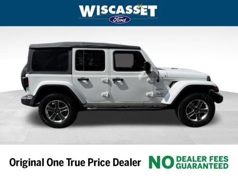 Used 2018 Jeep Wrangler Unlimited Sahara image 6