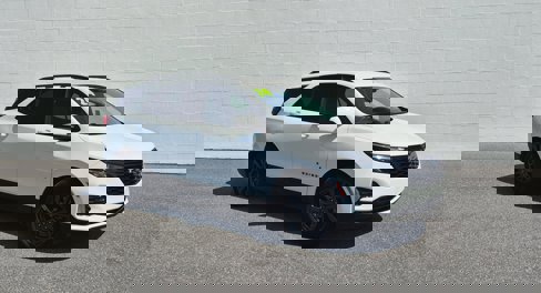 Used 2024 Chevrolet Equinox RS image 1