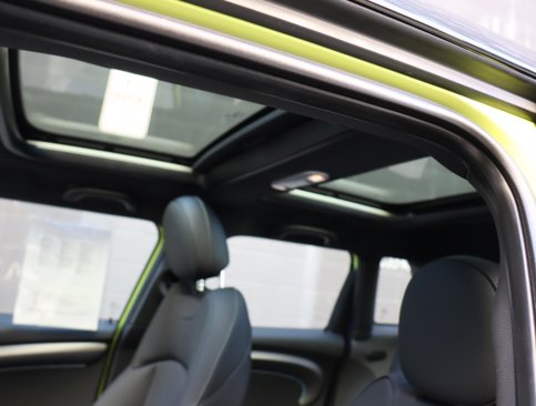 Used 2023 MINI Cooper S image 17