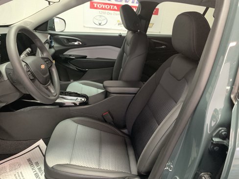 New 2025 Chevrolet Trax LT image 10