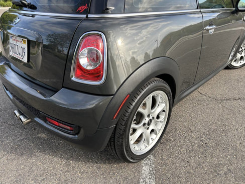 Used 2011 MINI Cooper S image 11