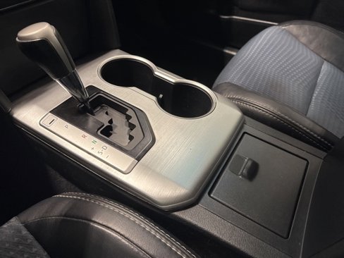 Used 2014 Toyota Camry SE image 20