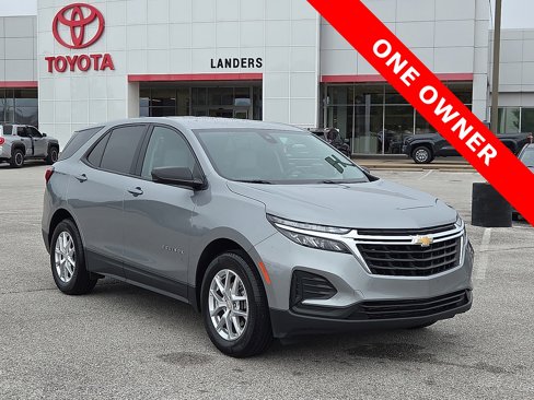 Used 2024 Chevrolet Equinox LS w/ LS Convenience Package image 1
