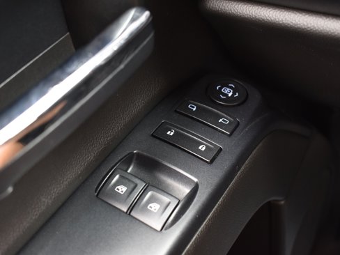 Used 2018 Chevrolet Silverado 1500 LS image 21