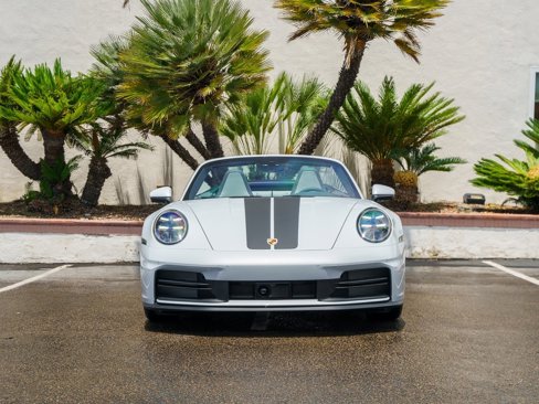 Used 2025 Porsche 911 Carrera image 23