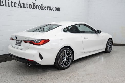 Used 2025 BMW 430i Coupe w/ Premium Package image 38