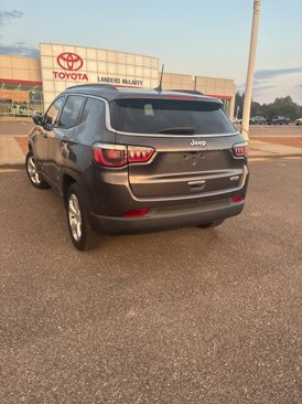 Used 2019 Jeep Compass Latitude image 7