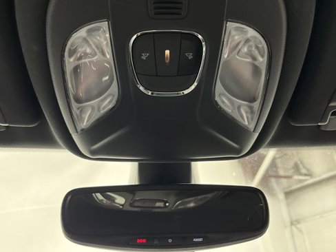 Used 2021 Jeep Compass 80th Special Edition image 25