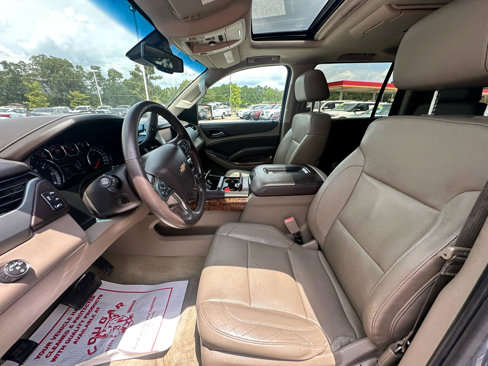 Used 2016 Chevrolet Suburban LTZ image 9