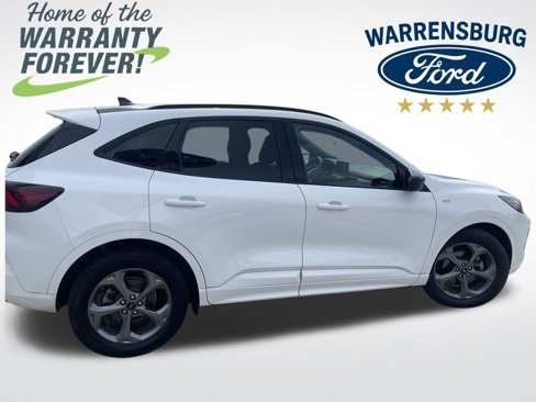 Used 2023 Ford Escape ST-Line w/ Cold Weather Package image 8