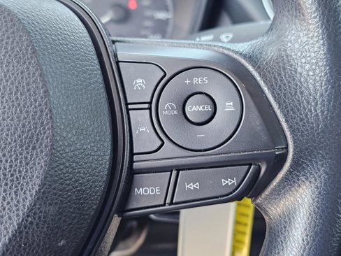 Used 2024 Toyota Corolla LE image 13