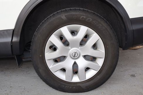 Used 2019 Nissan Rogue Sport S image 29