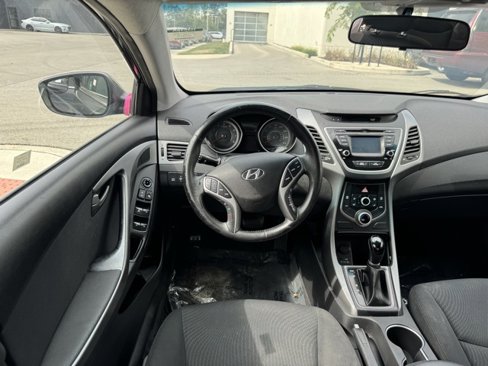 Used 2015 Hyundai Elantra SE w/ Option Group 03 image 8