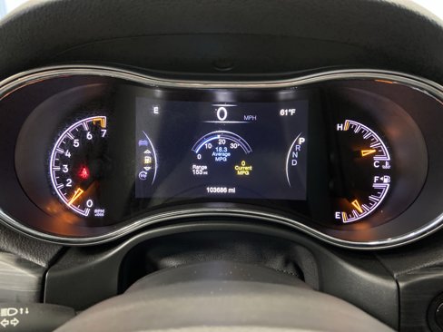 Used 2021 Jeep Grand Cherokee Limited image 24