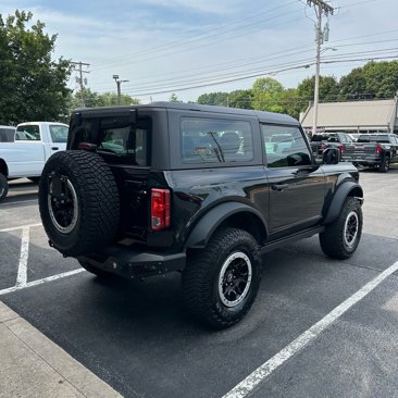 Used 2022 Ford Bronco 2-Door w/ Sasquatch Package image 3