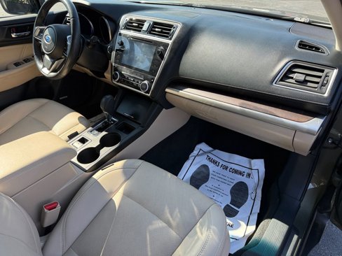 Used 2019 Subaru Outback 2.5i Limited image 18