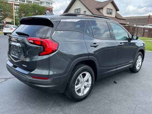 Used 2018 GMC Terrain SLE w/ Driver Convenience Package image 7
