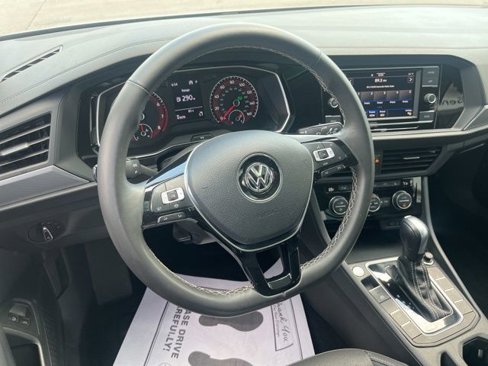 Certified 2021 Volkswagen Jetta SE image 35