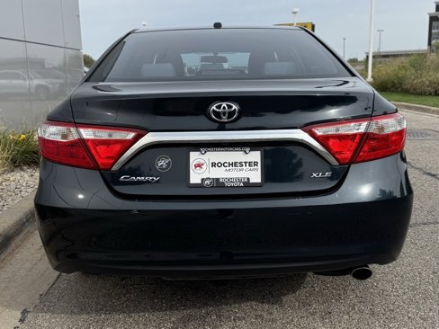 Used 2016 Toyota Camry XLE image 34