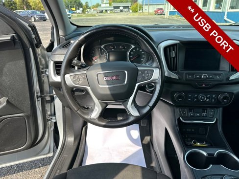 Used 2020 GMC Terrain SLE w/ Driver Convenience Package image 17