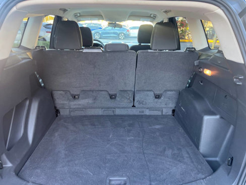 Used 2019 Ford Escape SE image 10