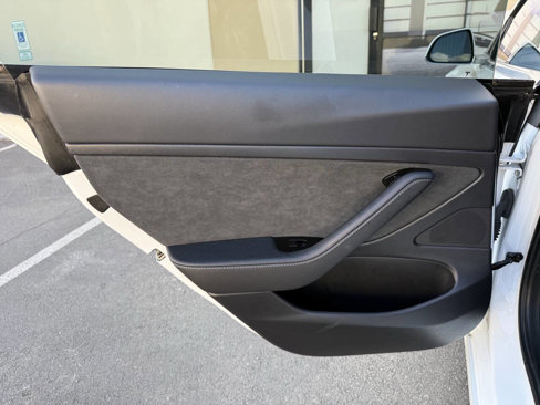 Used 2020 Tesla Model 3 Standard Range Plus image 27