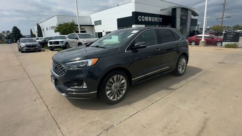Used 2021 Ford Edge Titanium w/ Equipment Group 301A image 4