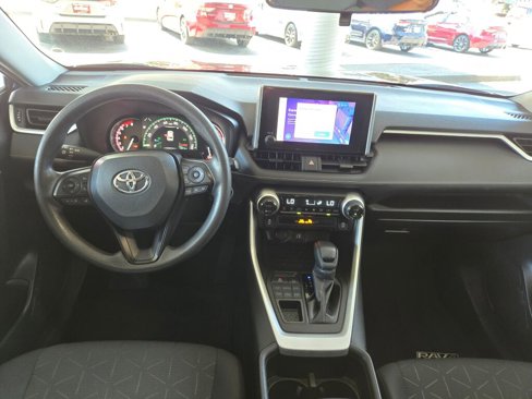 Used 2023 Toyota RAV4 XLE w/ Convenience Package image 11