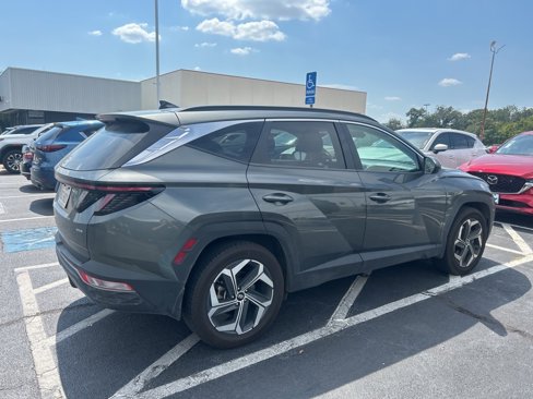 Used 2022 Hyundai Tucson SEL w/ Convenience + Premium Package image 2