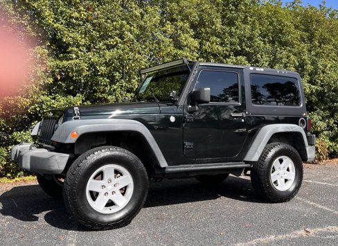 Used 2012 Jeep Wrangler Sport image 3