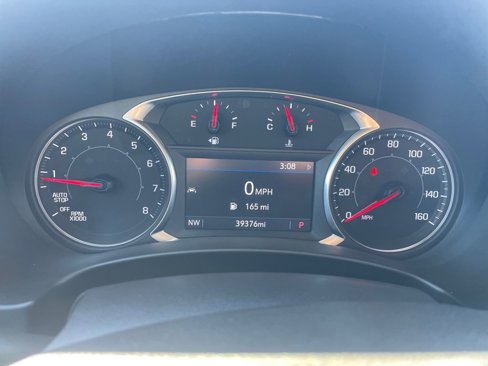 Used 2024 GMC Terrain SLT image 10
