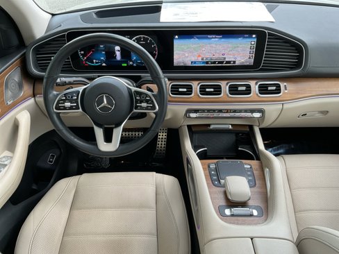 Used 2022 Mercedes-Benz GLS 450 4MATIC image 37