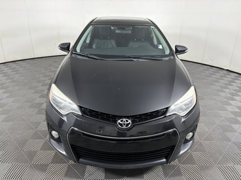 Used 2015 Toyota Corolla S image 2