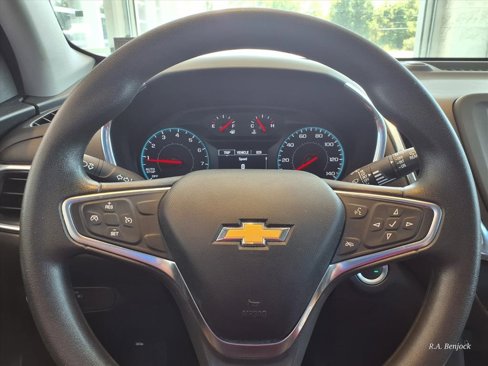 Used 2018 Chevrolet Equinox LT image 42