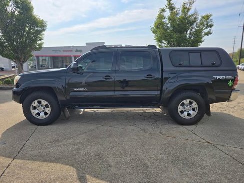 Used 2013 Toyota Tacoma 4x4 Double Cab image 6