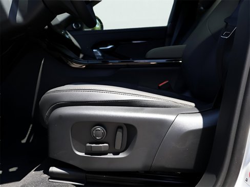 New 2026 Land Rover Range Rover Evoque S image 37