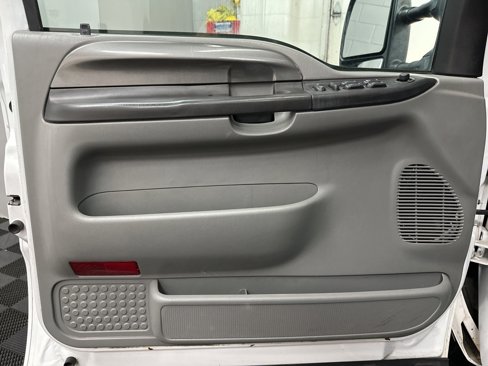 Used 2007 Ford F350 XL image 20