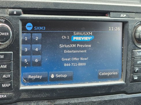 Used 2017 Nissan Titan SV image 19