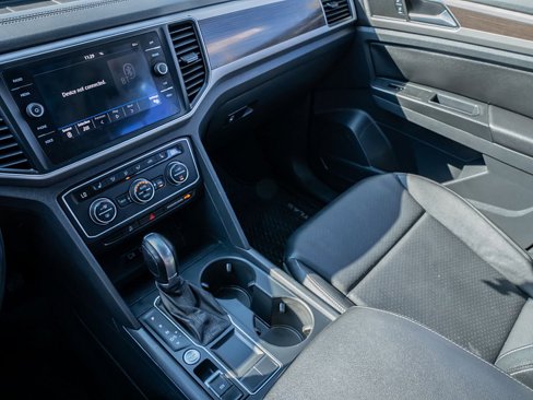Used 2019 Volkswagen Atlas SE w/ Panoramic Sunroof Package image 27