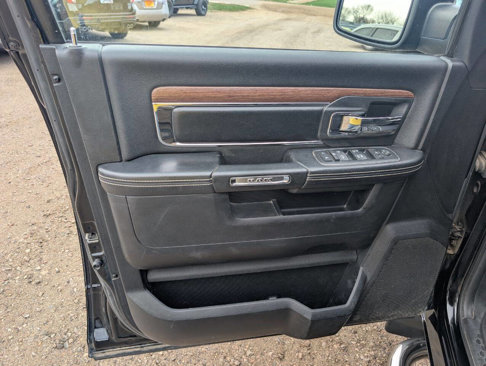 Used 2013 RAM 1500 Laramie image 13
