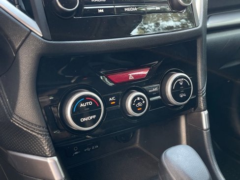 Used 2019 Subaru Forester Premium image 21