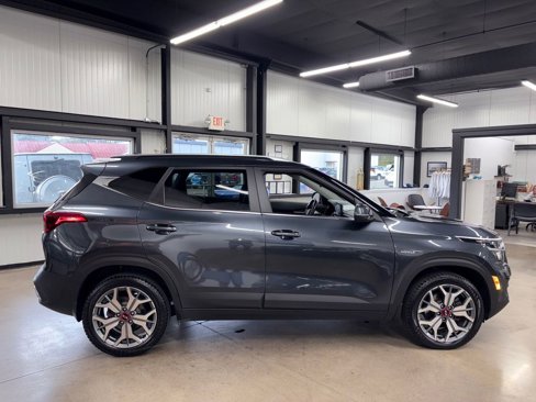 Used 2021 Kia Seltos S image 14