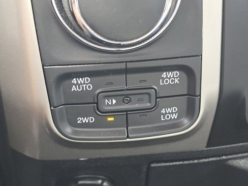 Used 2016 RAM 1500 Big Horn image 5